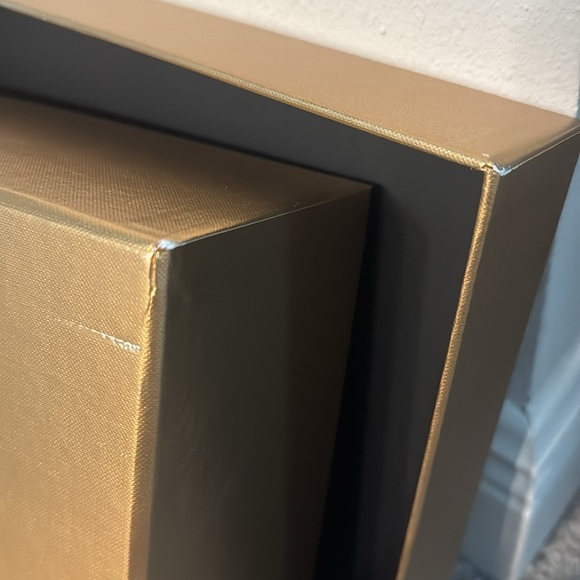 Authentic Saint Laurent Box - Picture 4 of 6